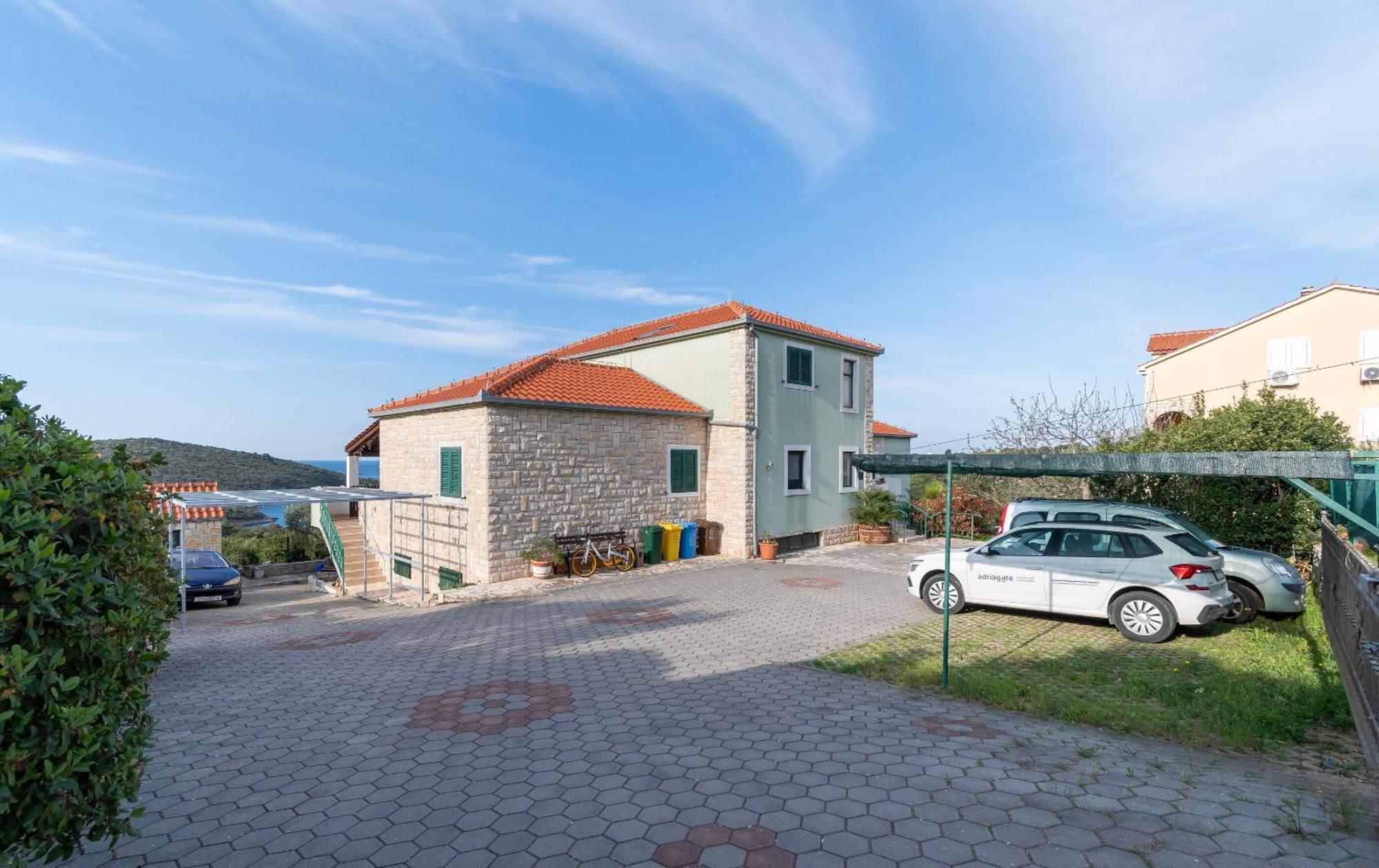 Apartments Toni Маслиница Экстерьер фото